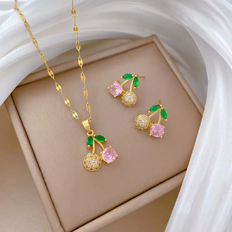 Luxury Zircon Heart Earrings & Necklace Set