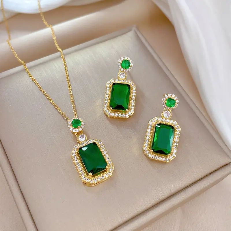 Luxury Zircon Heart Earrings & Necklace Set