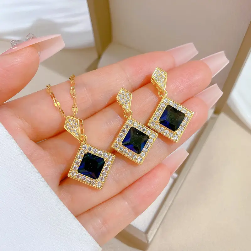 Luxury Zircon Heart Earrings & Necklace Set