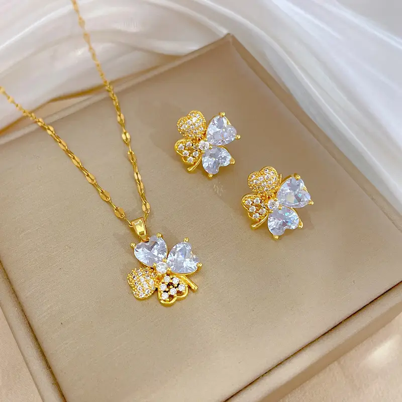 Luxury Zircon Heart Earrings & Necklace Set
