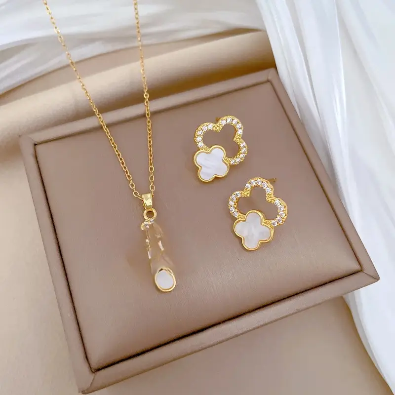 Luxury Zircon Heart Earrings & Necklace Set