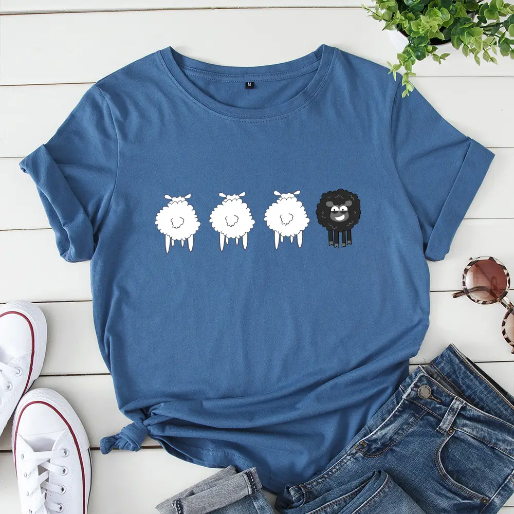 Red Graphic T-Shirt for Women Loose Fit Round Neck - Image 7