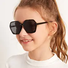 Purple Heart-Shaped Glass Sunglasses for Girls — feature 3