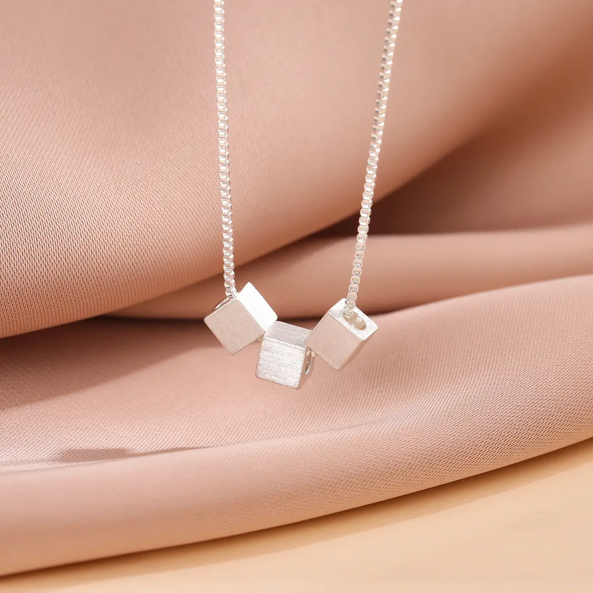 Three-Dimensional 3-Square Brushed Silver Necklace for Women - Image 3