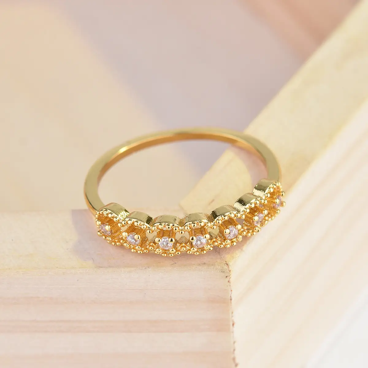 Gold Plated Zircon Ring Women's Elegant Design - Image 2
