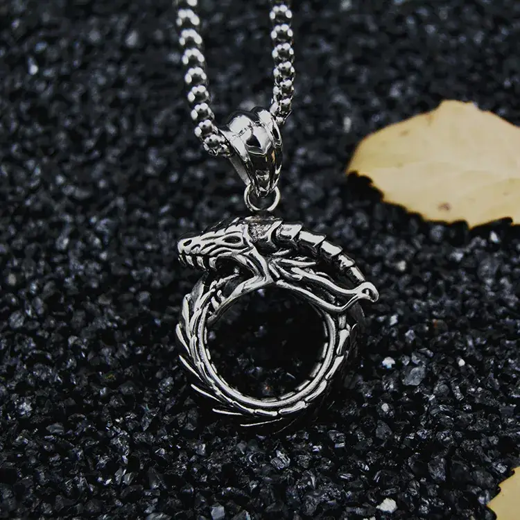 Tail-tailed Snake Titanium Steel Men's Necklace - Image 3