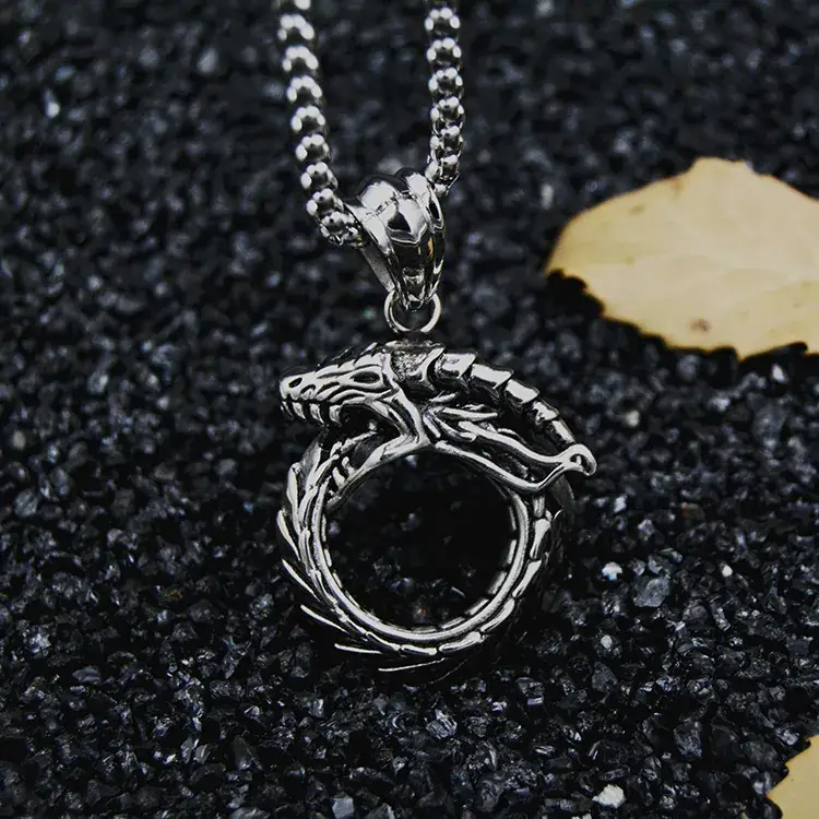 Tail-tailed Snake Titanium Steel Men's Necklace — feature 2