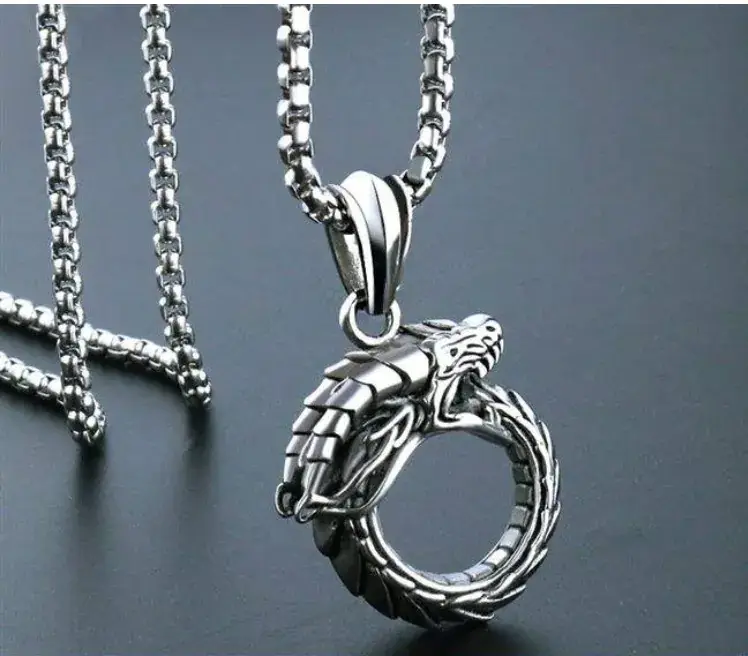 Tail-tailed Snake Titanium Steel Men's Necklace — feature 4