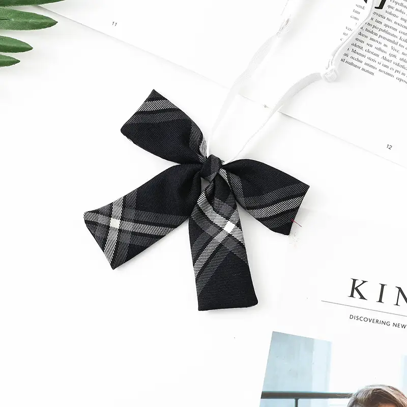 Long black and white grid