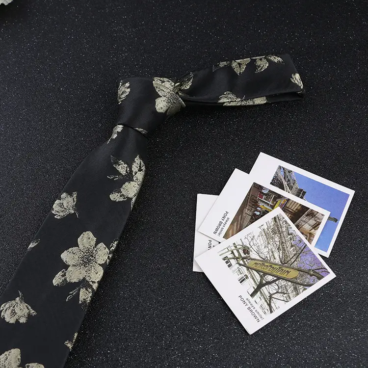 7cm Navy Polka Dot Dress Tie for Men - Image 22