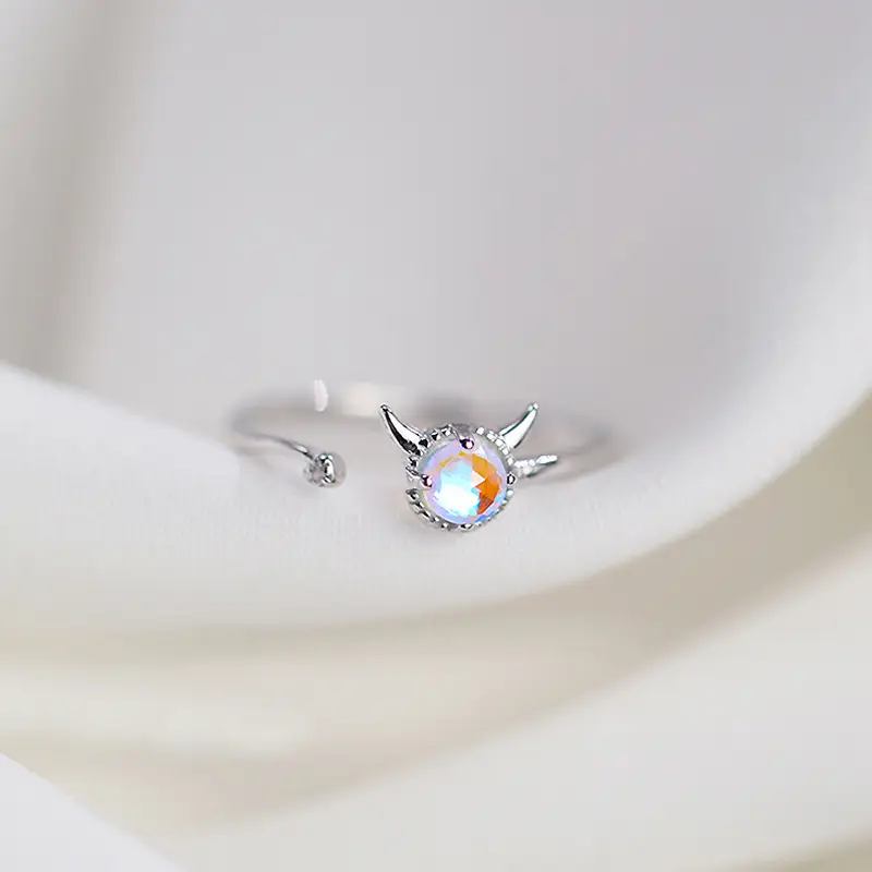 Women's Cold Wind Adjustable Zircon Moonstone Ring
