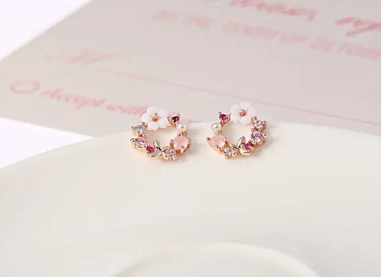 South Korea Flower Earrings Drop Shipping — feature 7