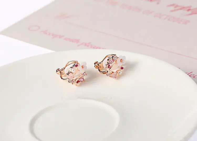 South Korea Flower Earrings Drop Shipping — feature 8