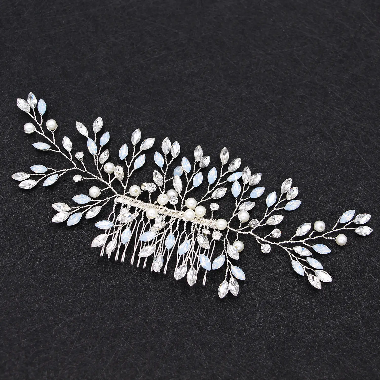 Mai Lang Crystal Hair Comb with Pearl Leaf Design - Image 4