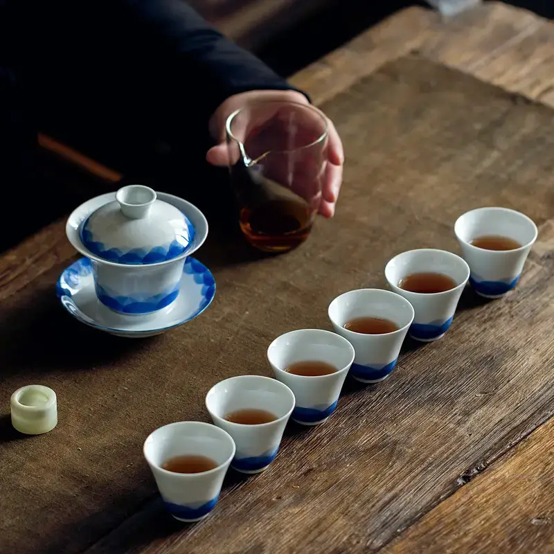 White Porcelain Tea Cup with Blue Line & Thin Feet — feature 8