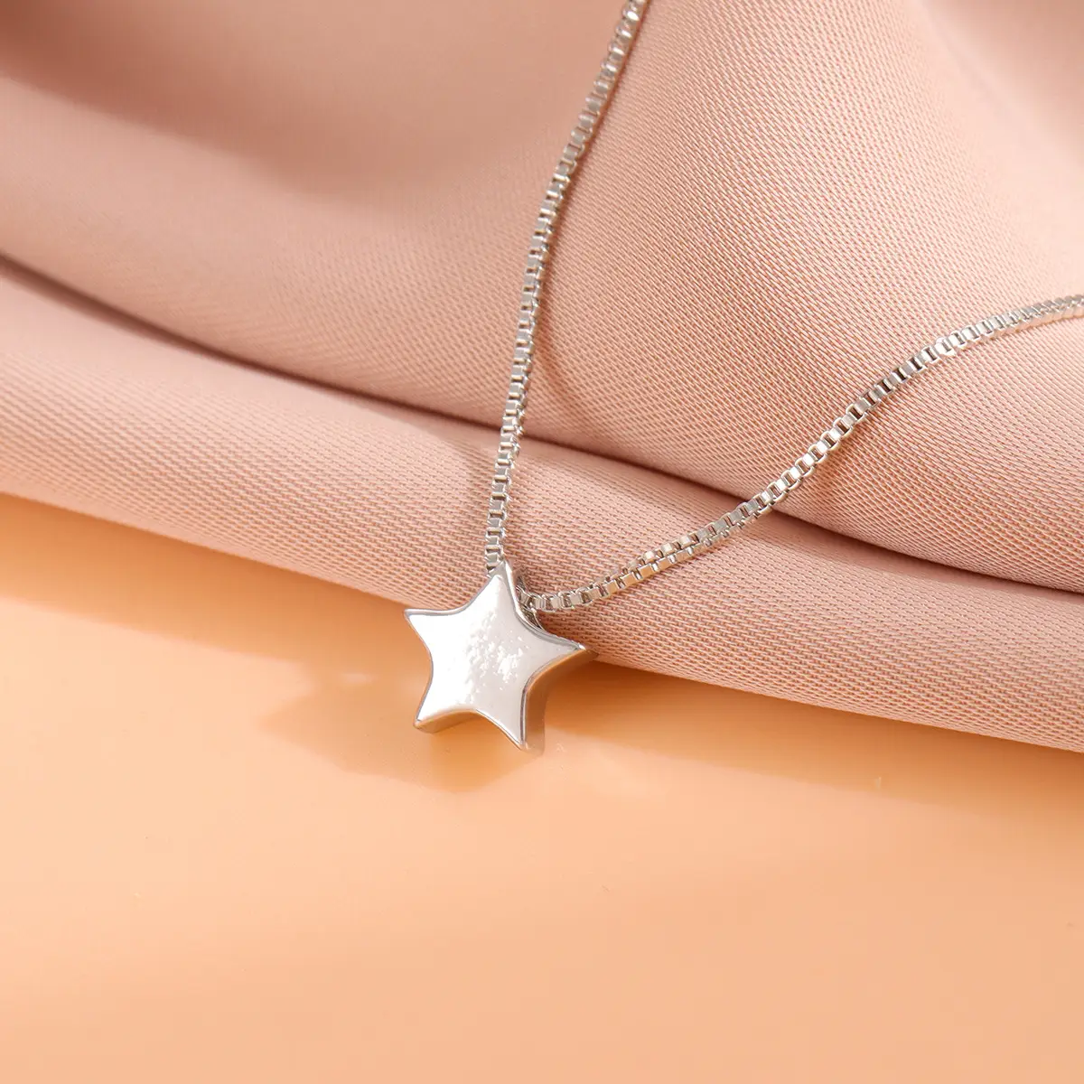 Korean Style Star Pendant Necklace for Women - Image 3