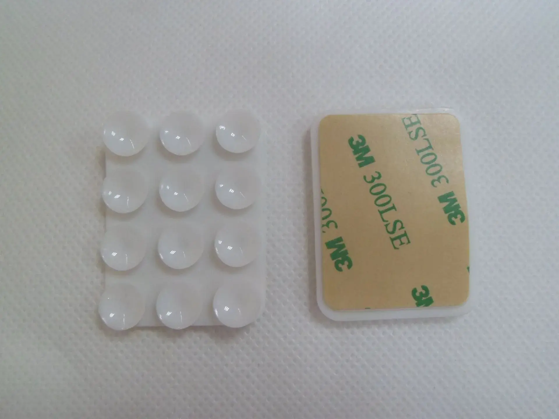 Silicone Suction Cup for Phone 12x12 Universal Leather Case - Image 2