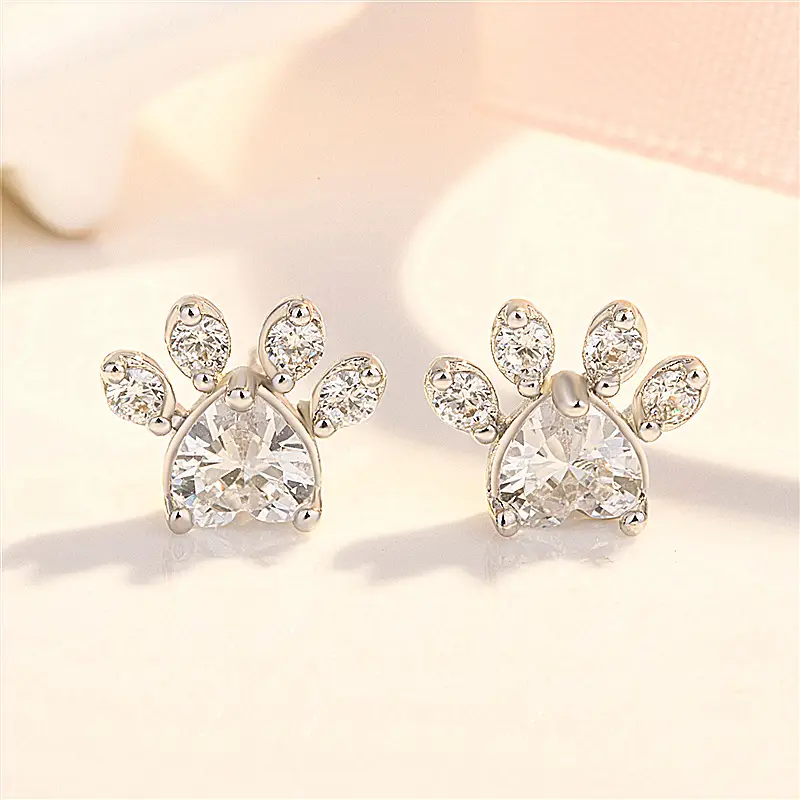 Platinum Zircon Claw Bracelet Set for Women — feature 17