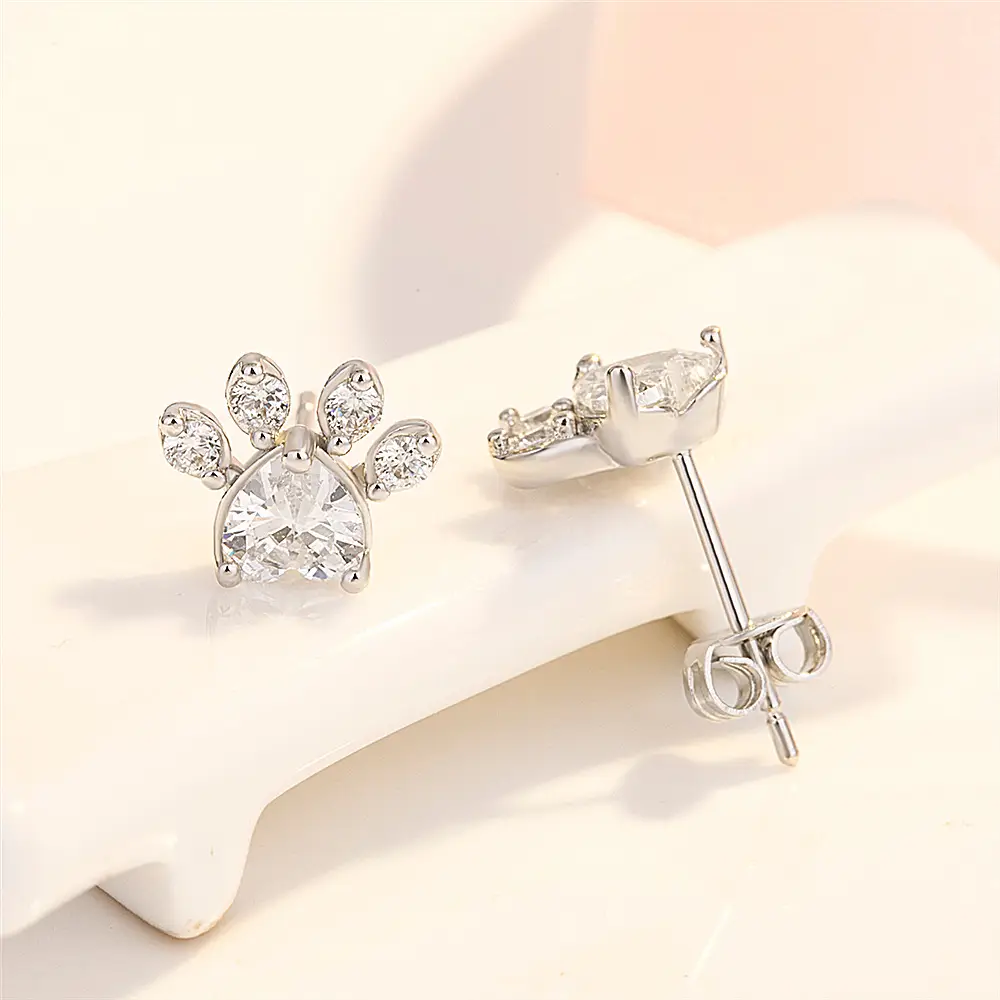 Platinum Zircon Claw Bracelet Set for Women — feature 19