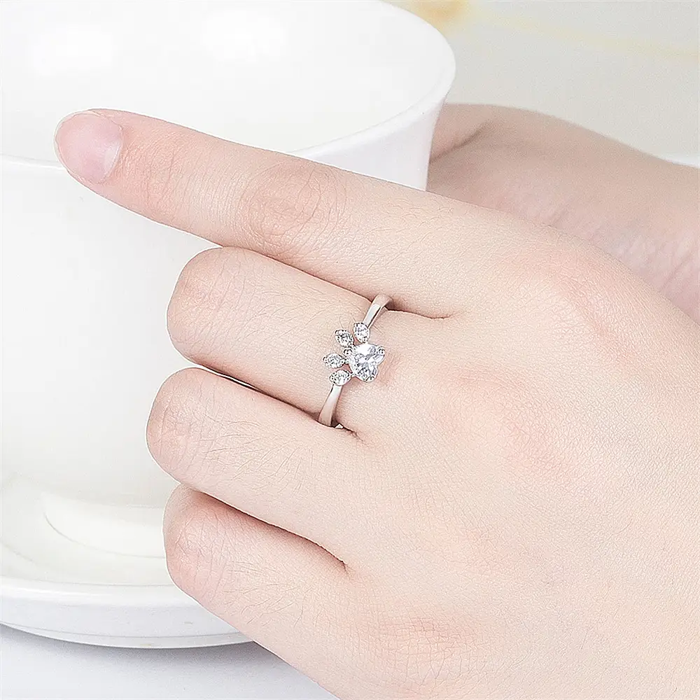 Platinum Zircon Claw Bracelet Set for Women — feature 4