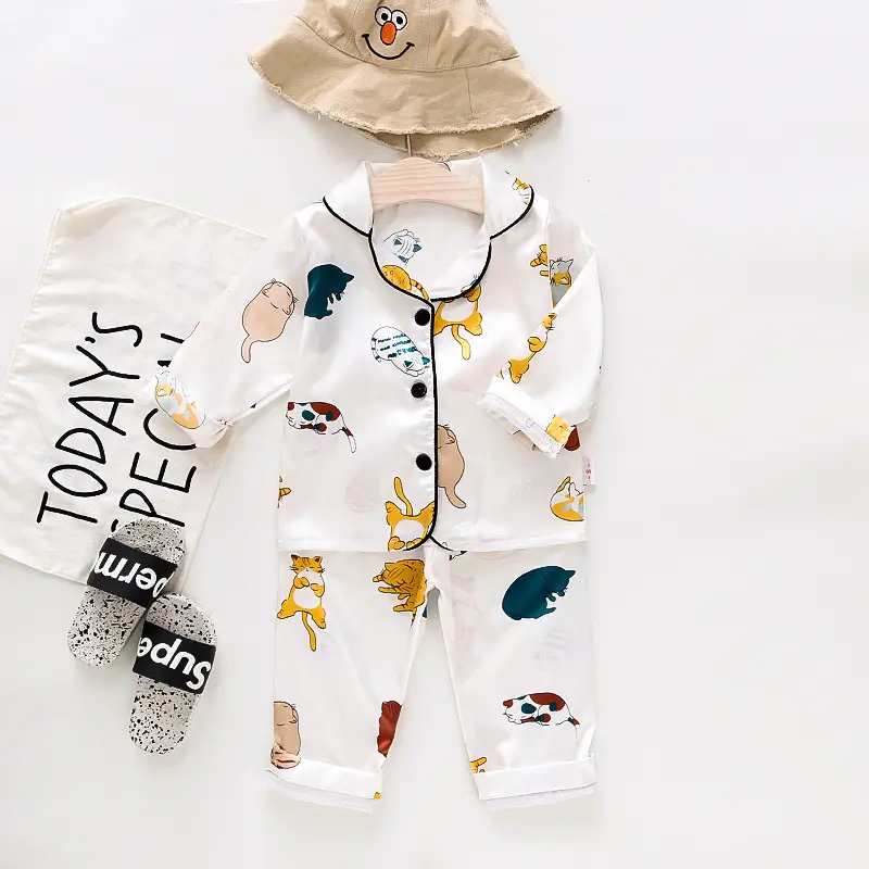 Mufu Rui One-Piece Loungewear Set Cream Black - Image 10
