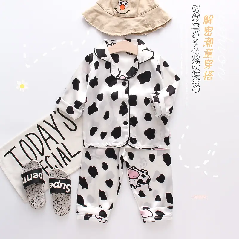 Mufu Rui One-Piece Loungewear Set Cream Black - Image 18