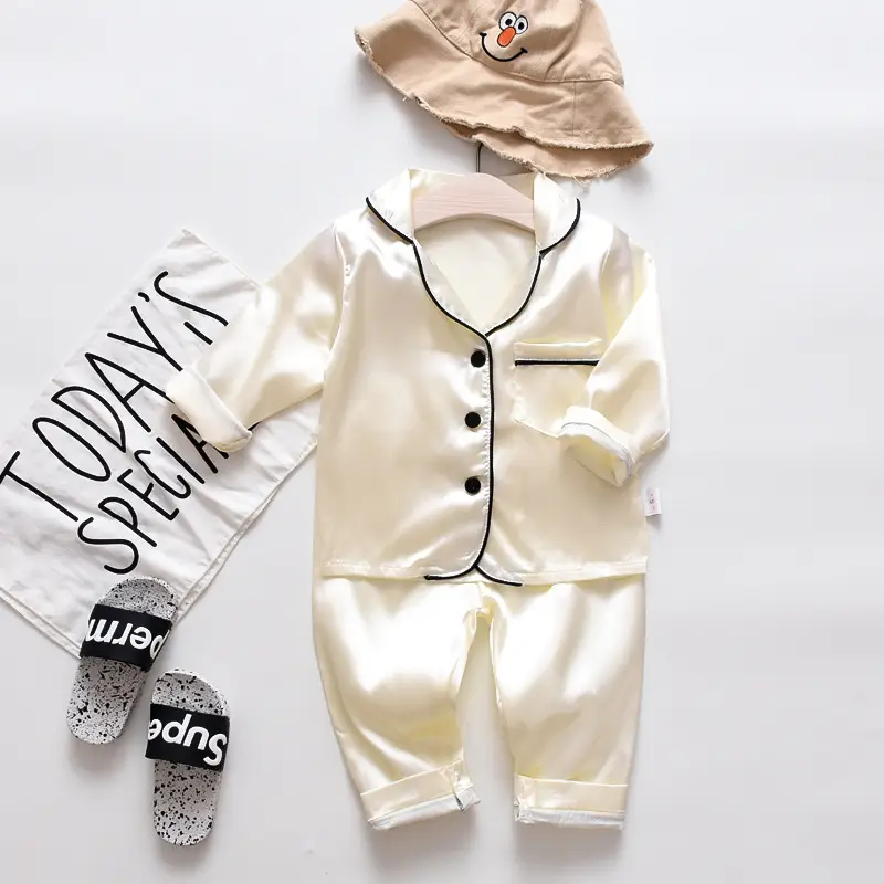 Mufu Rui One-Piece Loungewear Set Cream Black - Image 8
