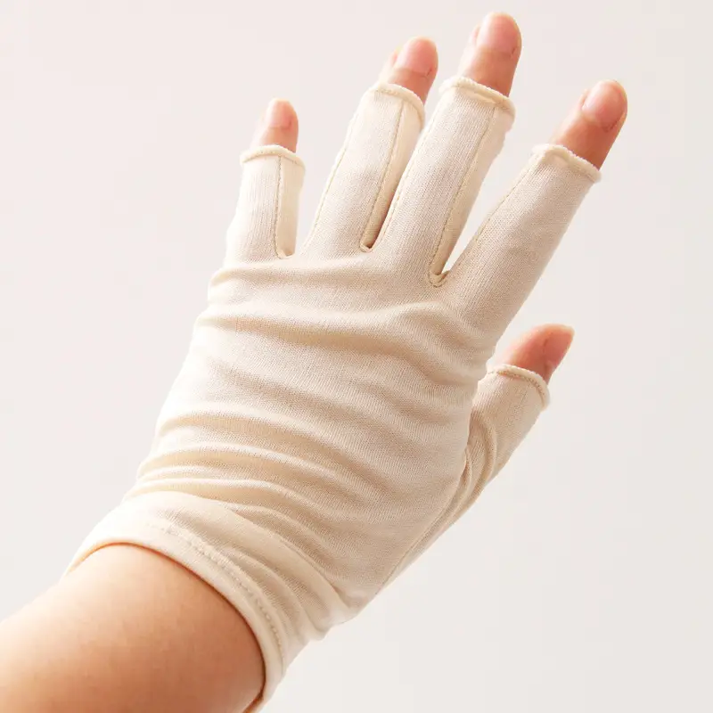 Wholesale Silk Sunscreen Gloves Women's 5-Finger White - Image 10