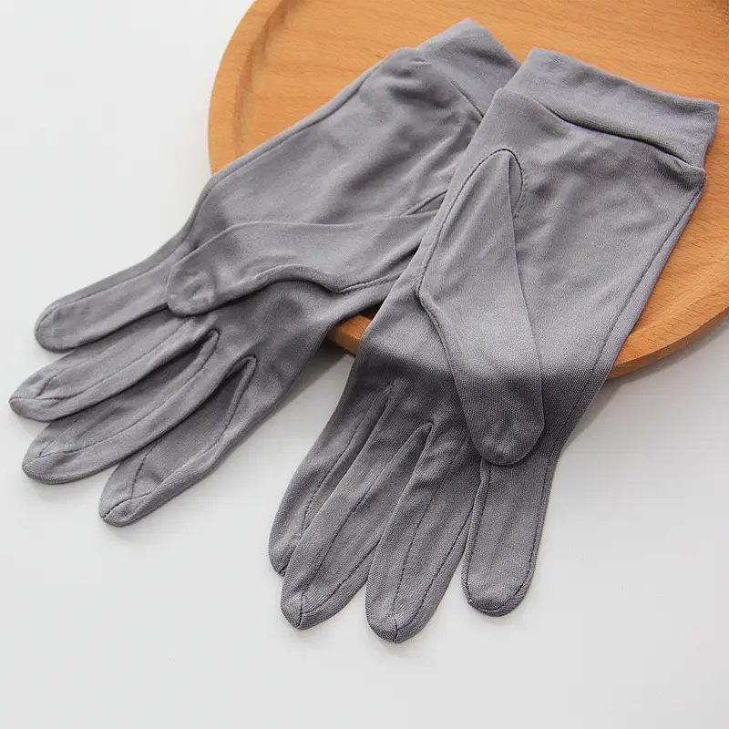 Wholesale Silk Sunscreen Gloves Women's 5-Finger White - Image 5