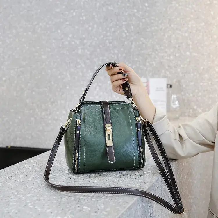 Green Shoulder Messenger Bag for Women - Image 8