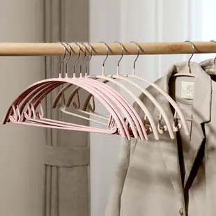 Wide Shoulder Hanger for Clothes Drying Rack Metal Non-Slip — feature 1