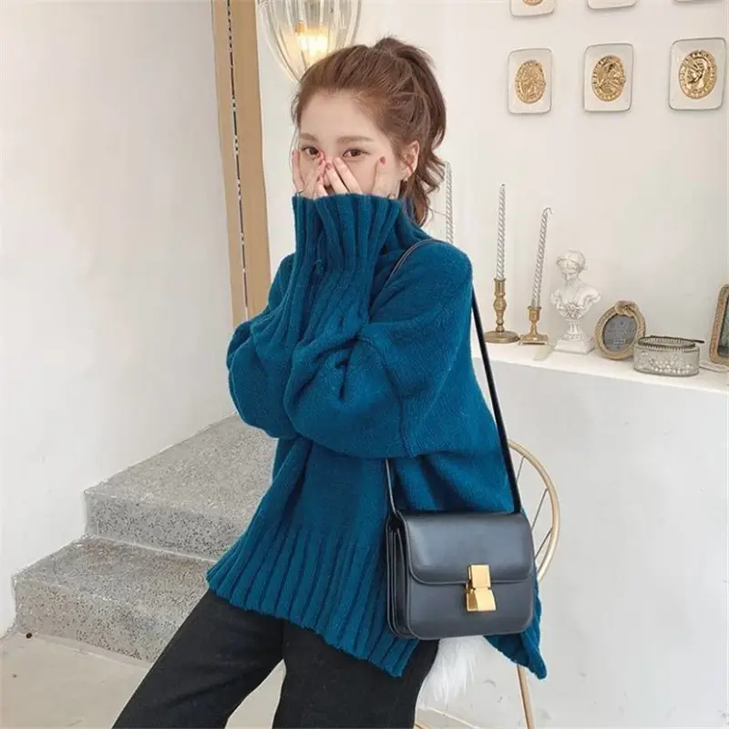 Women Korean Style Thick Knitted Turtleneck Sweater Red Large - Image 3