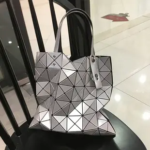 Luminous Rhombus Women's Handbag Black — feature 3