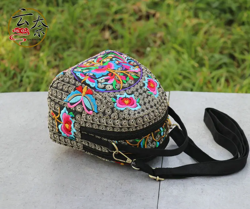 Embroidered Multi-purpose Women's Crossbody Bag — feature 12