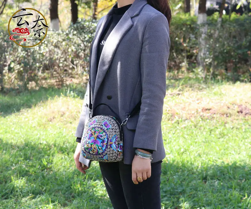 Embroidered Multi-purpose Women's Crossbody Bag — feature 17