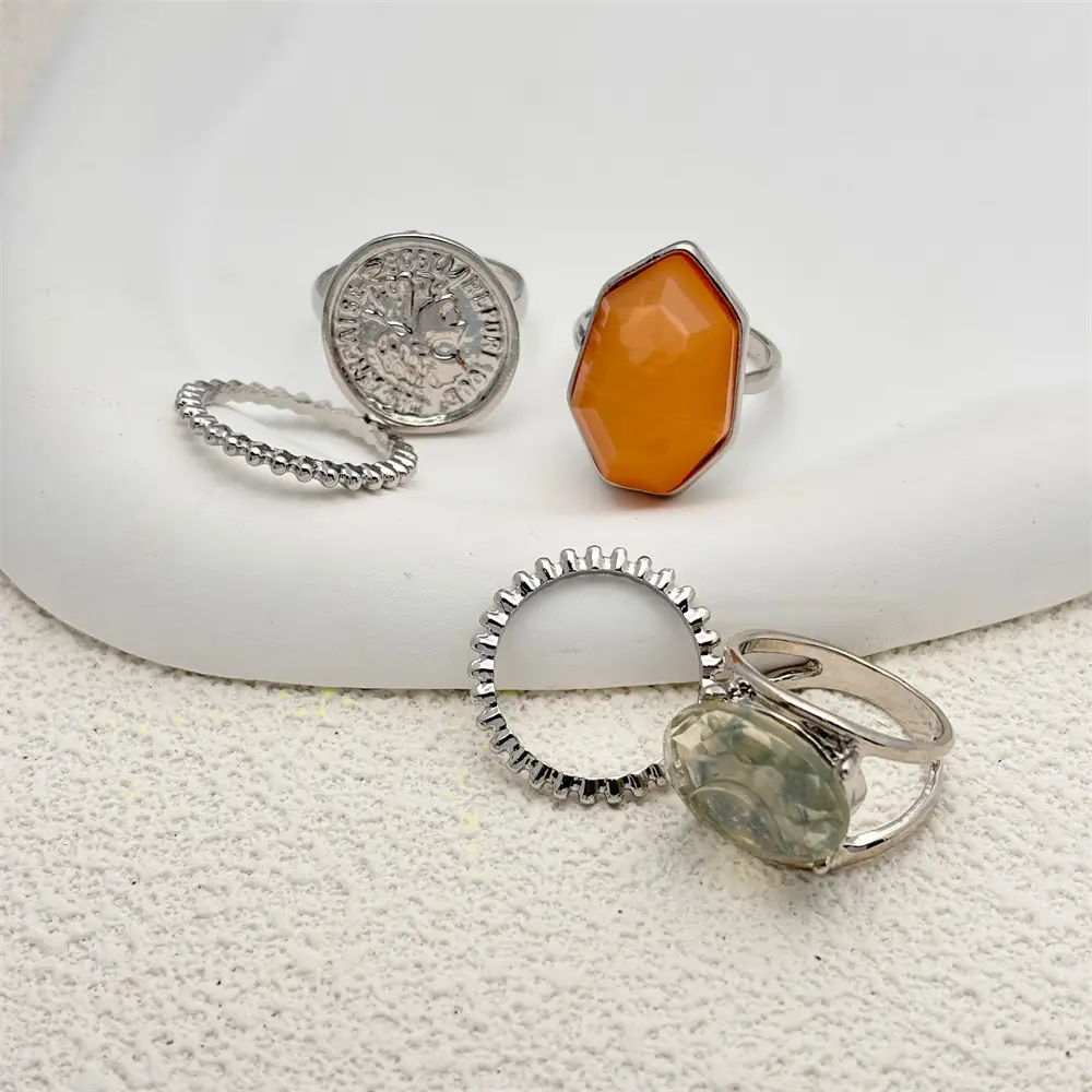 Cross-border Gold Plated Resin Rings Set of 5 — feature 7