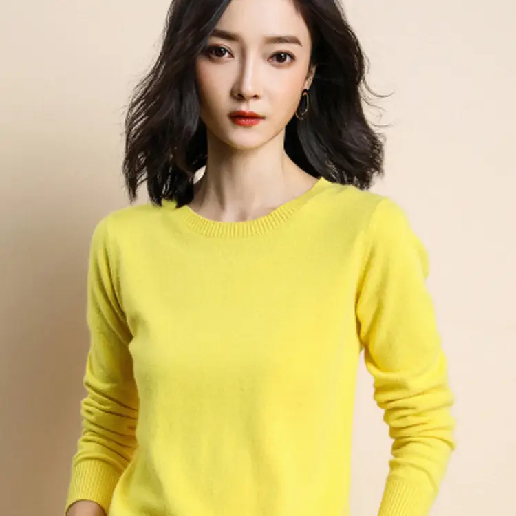 Women Grey Knitted Round Neck Pullover Sweater - Image 2