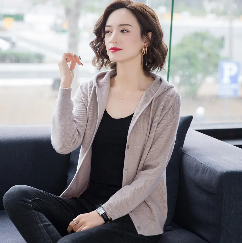Women Knitted Hooded Sweater Jacket Red Black Set - Image 5