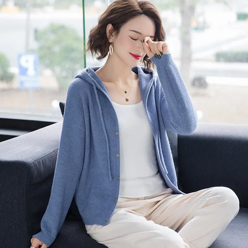 Women Knitted Hooded Sweater Jacket Red Black Set - Image 7
