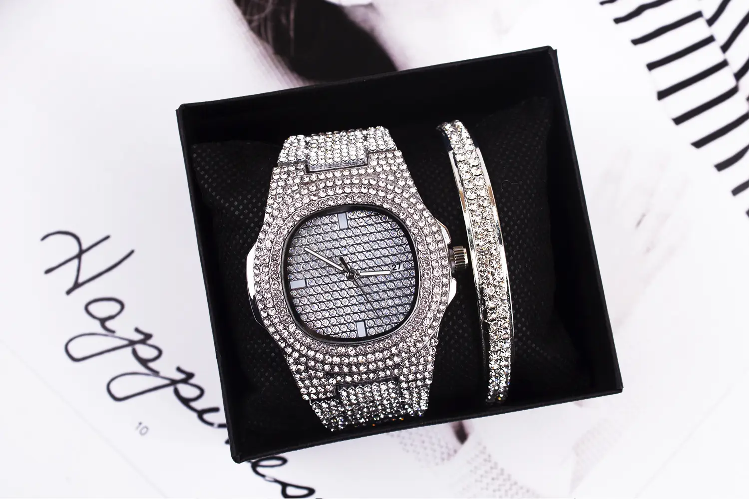 Diamond Wristwatch Set for Women Luxury Bracelet Watch — feature 7
