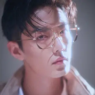 Rain's Blue Light Blocking Glasses with Red Frame — feature 15