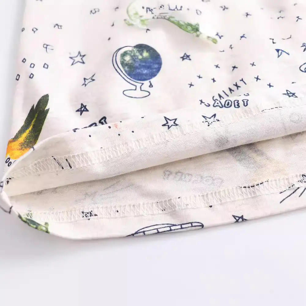 Kids Space Print T-Shirt White Small Medium - Image 4