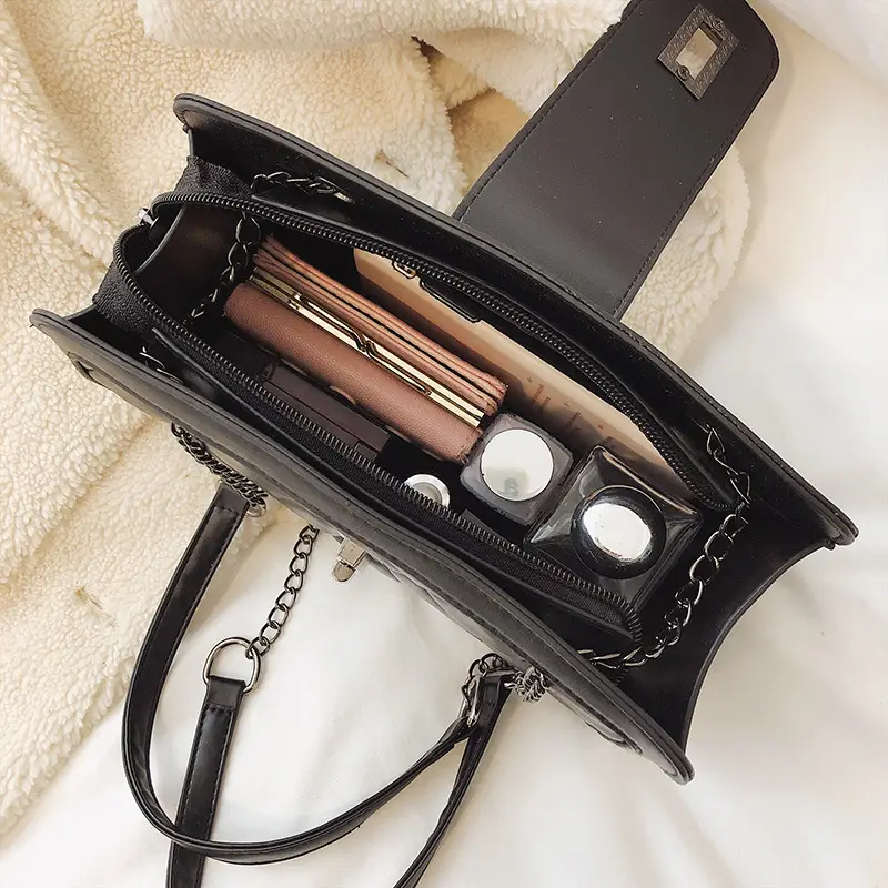 Black Quilted Women's Shoulder Bag 2024 Korean Style - Image 6