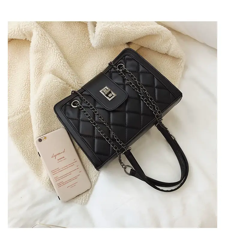 Black Quilted Women's Shoulder Bag 2024 Korean Style — feature 12