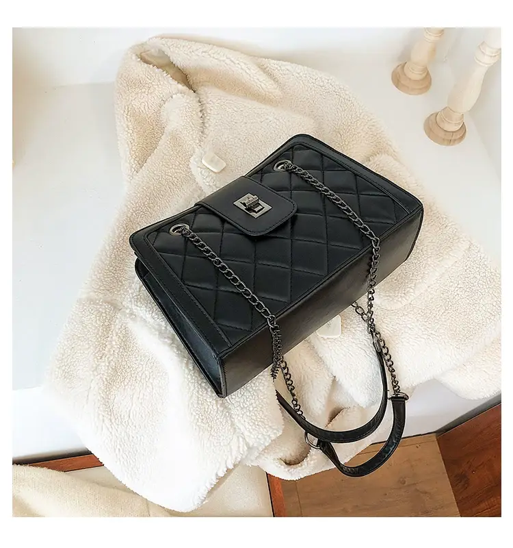 Black Quilted Women's Shoulder Bag 2024 Korean Style — feature 18
