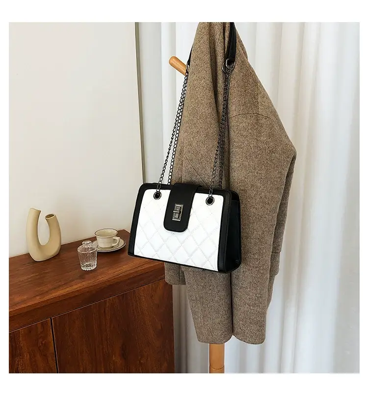 Black Quilted Women's Shoulder Bag 2024 Korean Style — feature 21