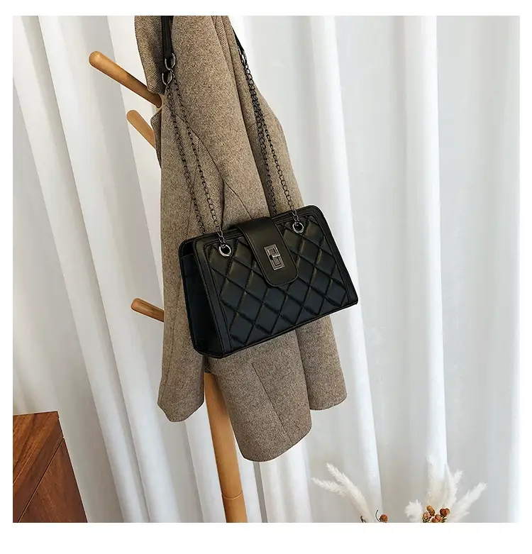 Black Quilted Women's Shoulder Bag 2024 Korean Style — feature 24