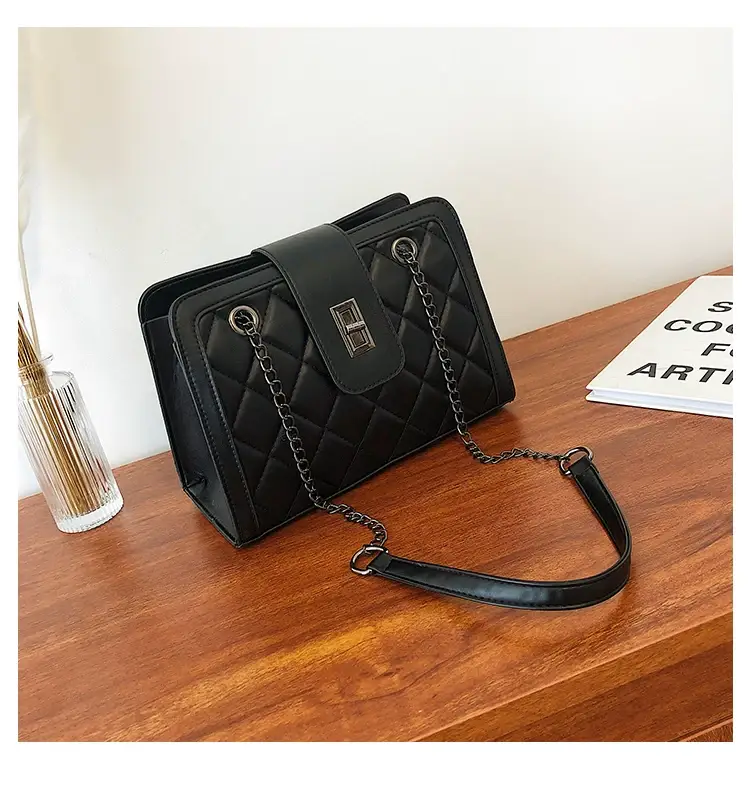 Black Quilted Women's Shoulder Bag 2024 Korean Style — feature 32