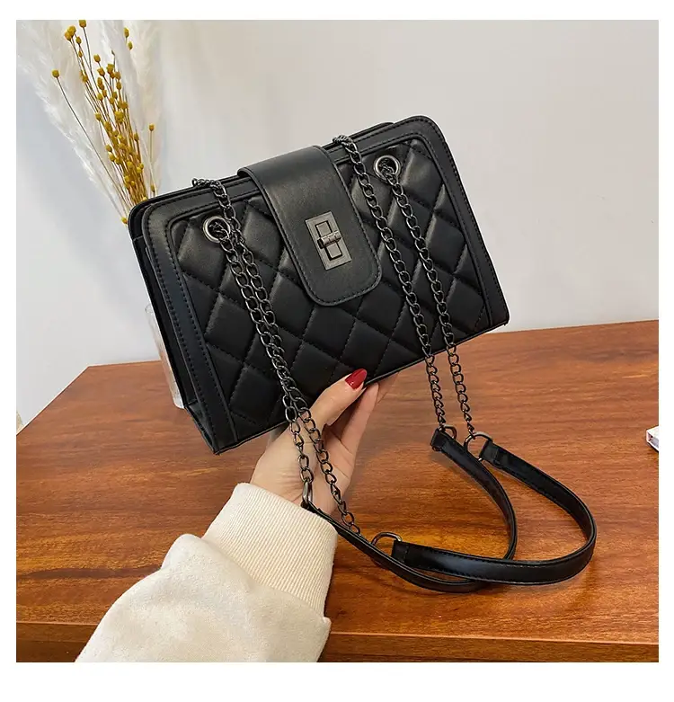 Black Quilted Women's Shoulder Bag 2024 Korean Style — feature 85