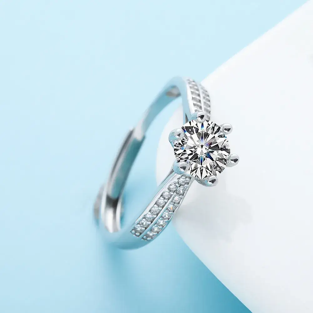 Moissanite Heart Ring S925 Silver Plated Platinum Gold Texture